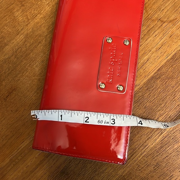 KATE SPADE RED PATENT LEATHER WALLET - Picture 12 of 12